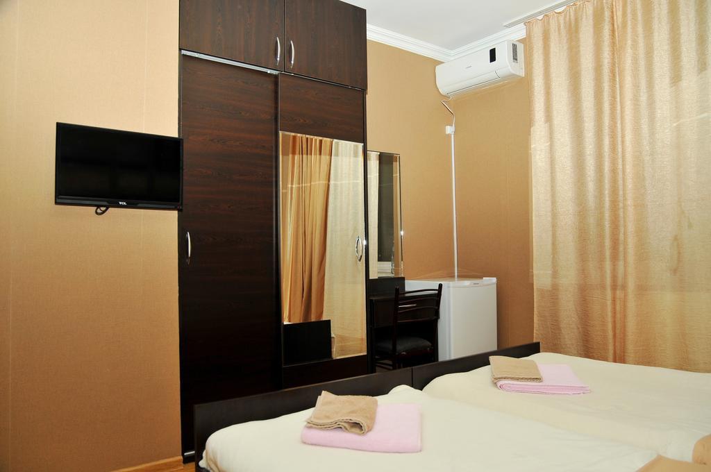 Alma-Ata Hotel Bordzjomi Kamer foto