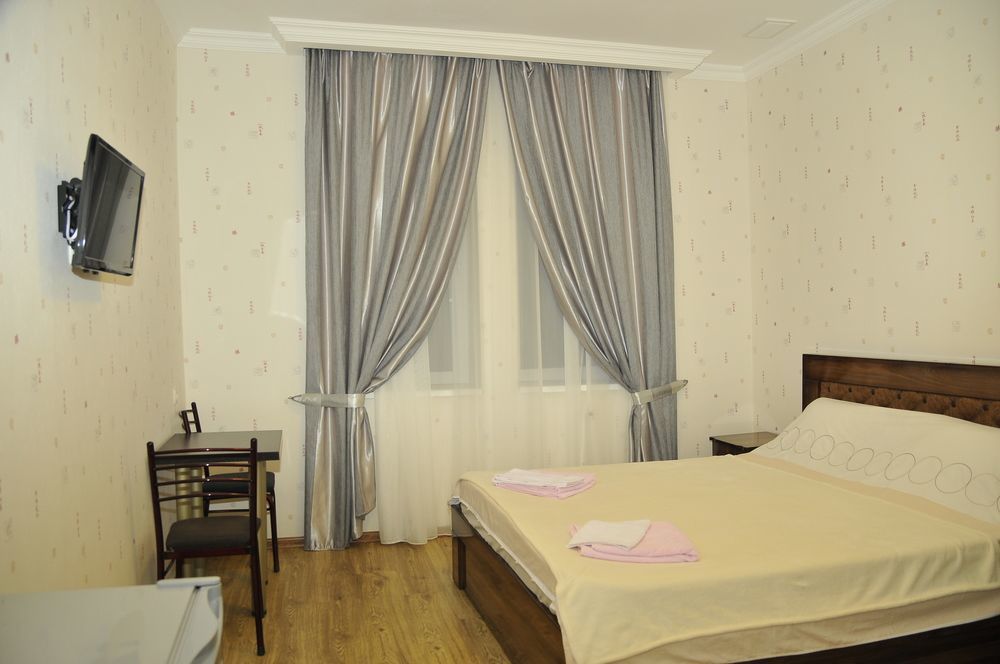 Alma-Ata Hotel Bordzjomi Buitenkant foto